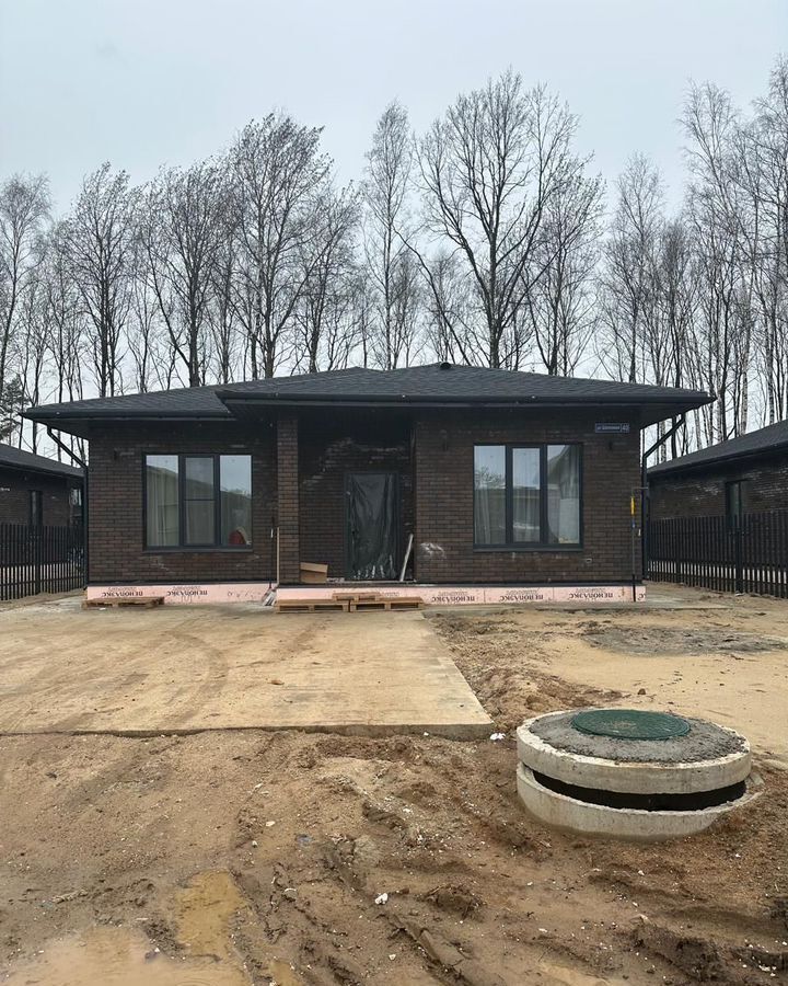 дом г Химки р-н кв-л дачной застройки Бризе 10 км, Красногорск, Пятницкое шоссе фото 8
