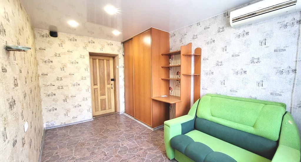 комната г Хабаровск р-н Кировский ул Чкалова 4 фото 3