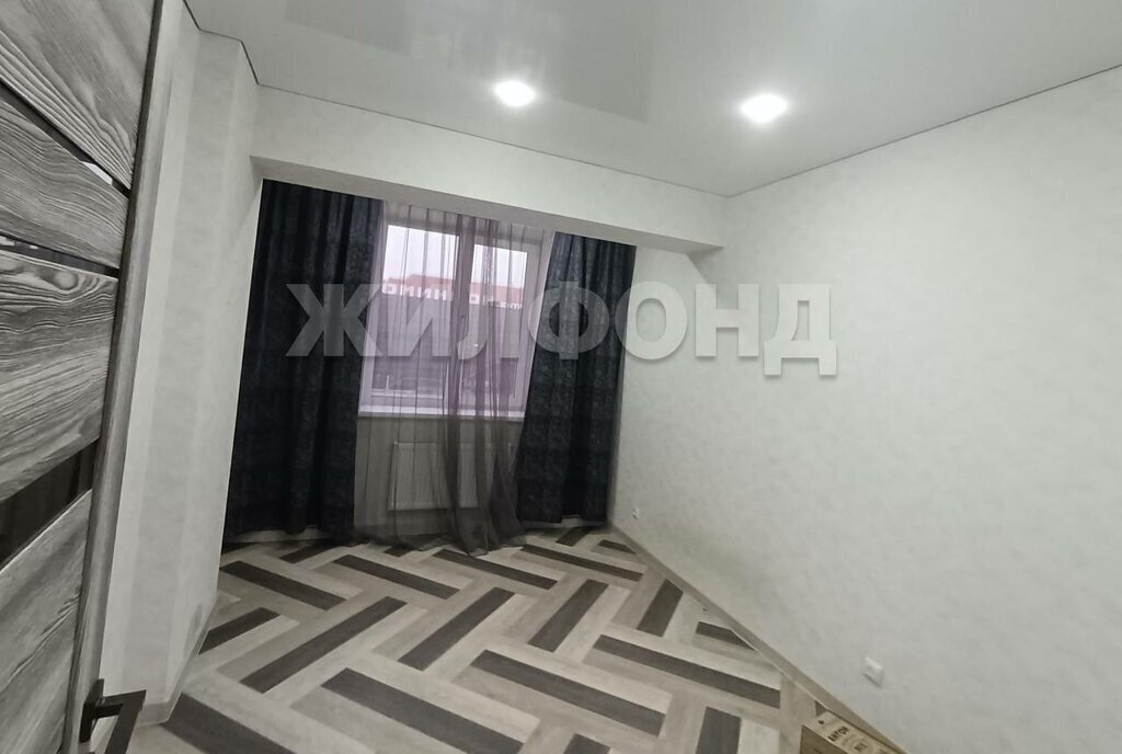 квартира г Абакан ул Чертыгашева 166 фото 5