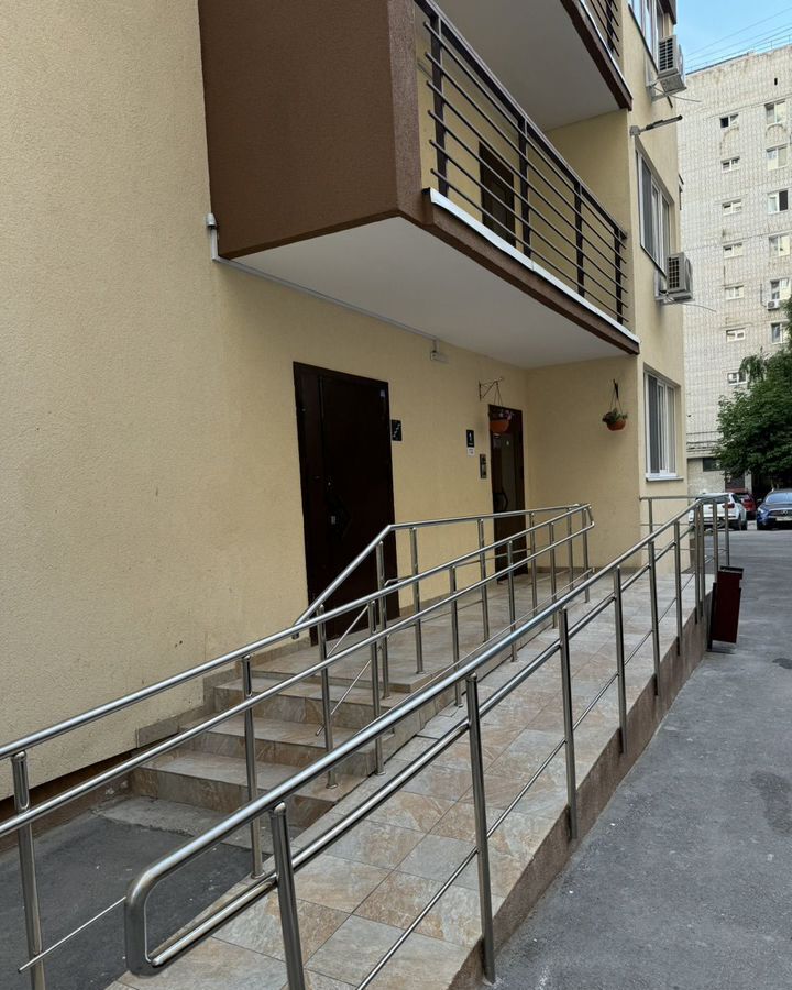 квартира г Саратов р-н Октябрьский ул Новоузенская 89к/2 фото 3