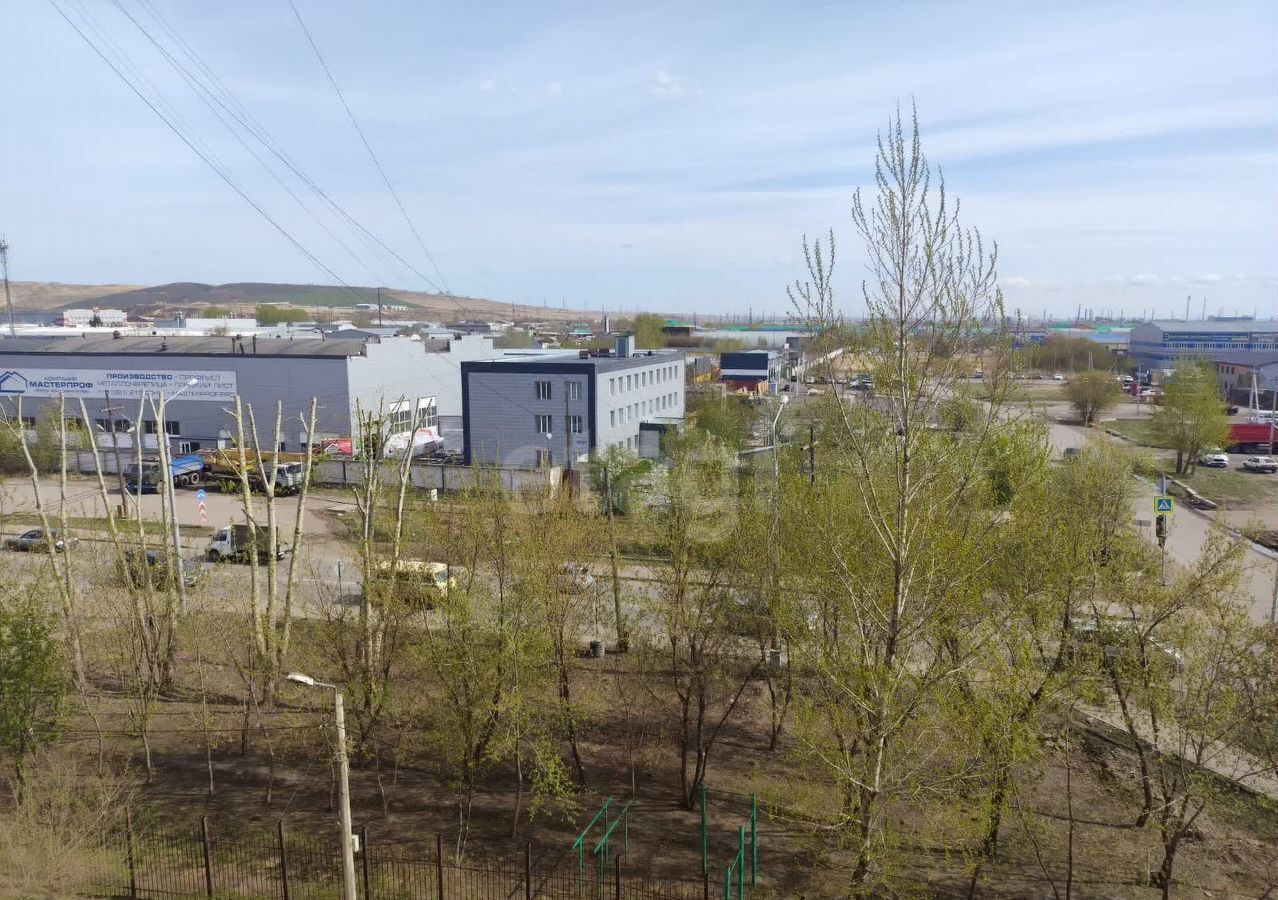 квартира г Красноярск р-н Советский ул Космонавтов 17г мкр-н Северный фото 18