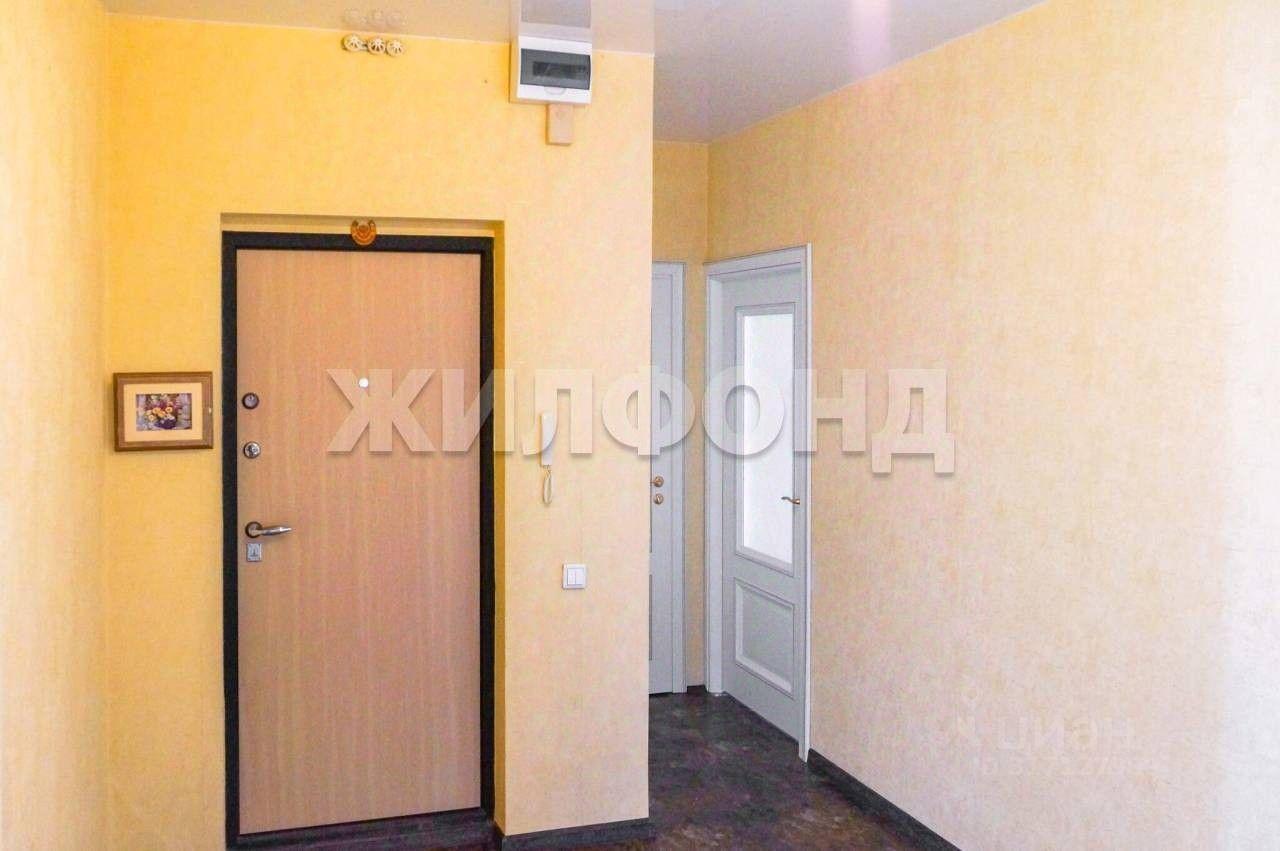квартира г Новосибирск р-н Октябрьский ул В.Высоцкого 49 ЖК «Лазурный» фото 9
