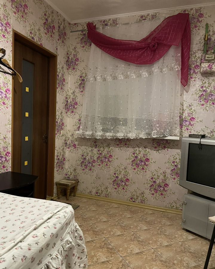 комната р-н Светлогорский г Светлогорск ул Архитектора Попова 10д фото 1