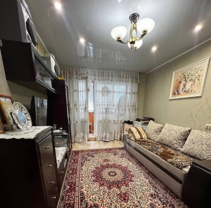 квартира г Белгород Западный ул Есенина 24 фото 1