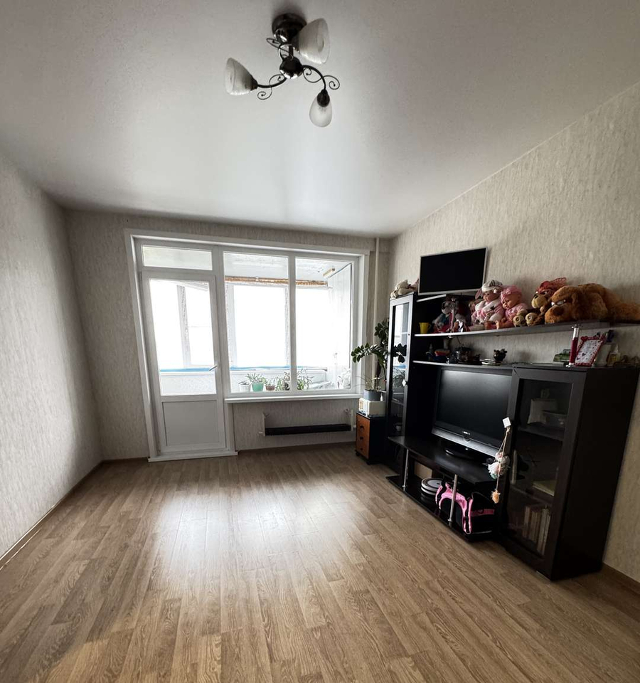 квартира г Тольятти Шлюзовой ул Куйбышева 38 м-н фото 1