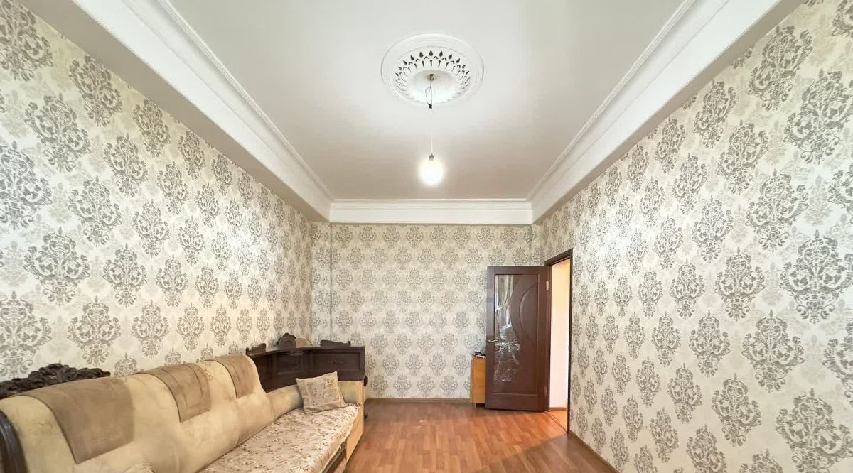 квартира г Махачкала р-н Ленинский пр-кт Насрутдинова 30д фото 1