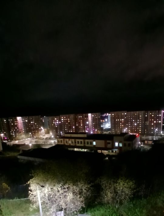 квартира г Мурманск р-н Ленинский ул Чумбарова-Лучинского 32к/2 фото 1