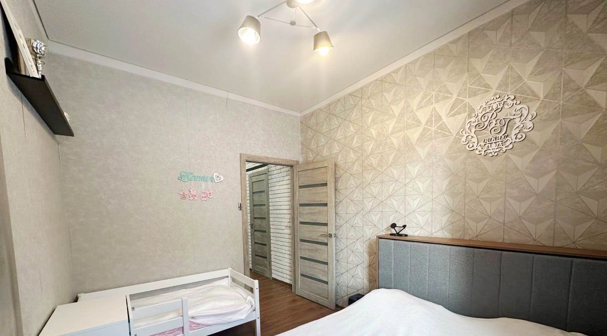квартира г Кировск пр-кт Ленина 9а фото 6