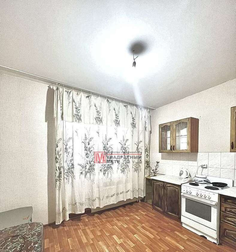 квартира г Старый Оскол микрорайон Дубрава-1 мкр Дубрава квартал 1 17 м-н фото 1