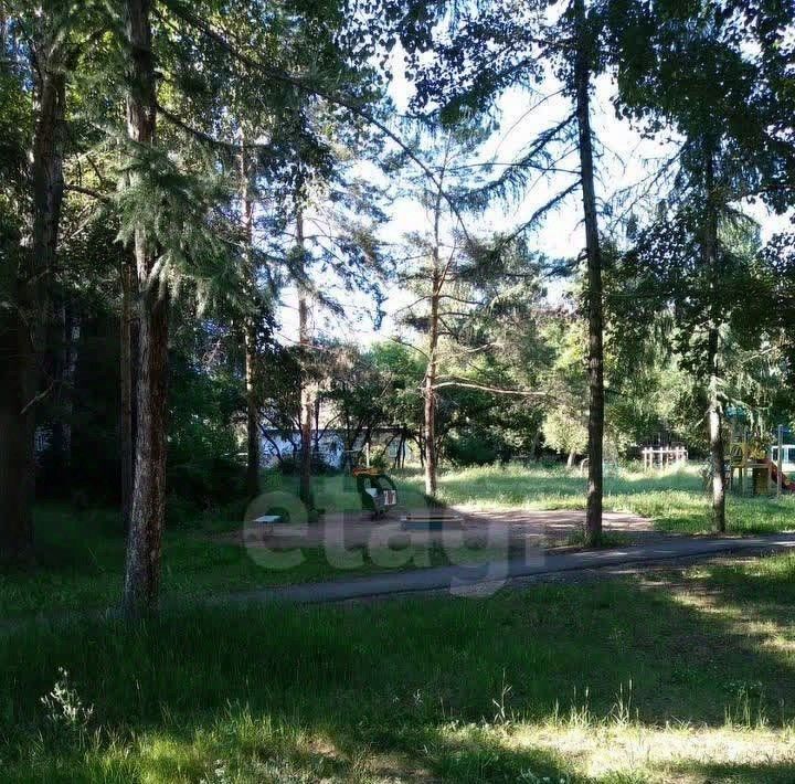 квартира г Омск р-н Октябрьский ул 75 Гвардейской бригады 14а фото 20