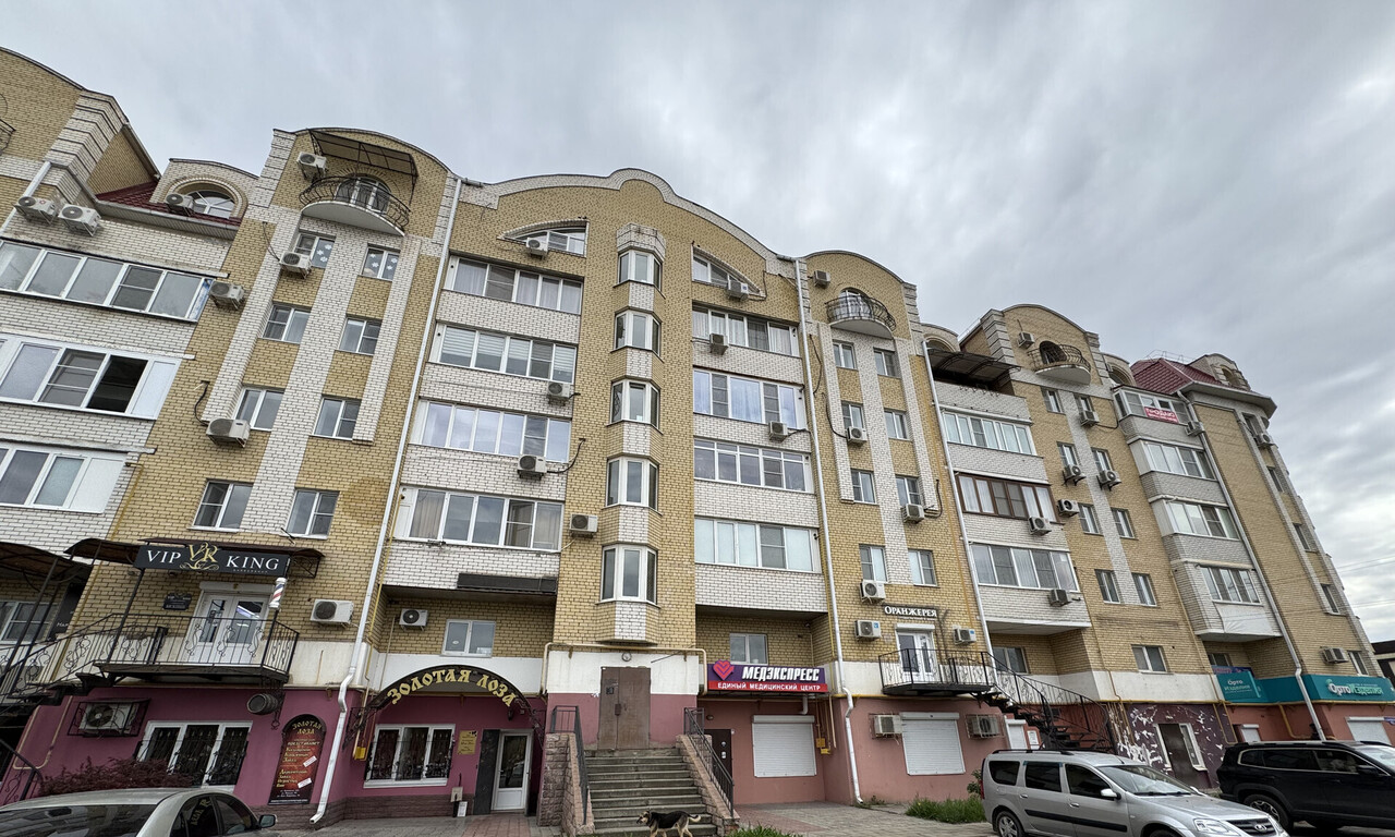 квартира г Астрахань ул Бакинская 122 фото 27