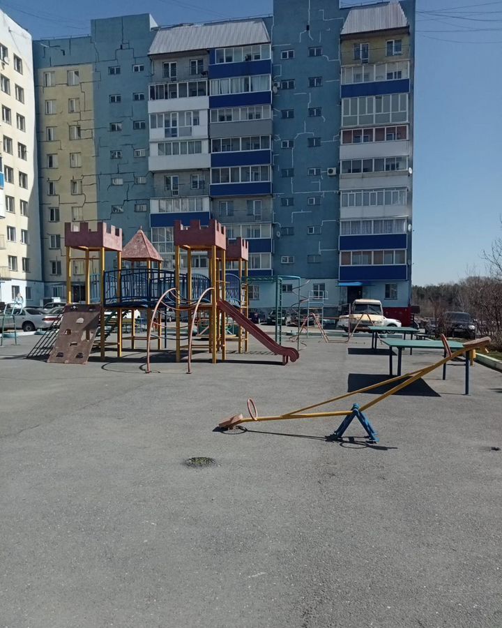 квартира г Прокопьевск р-н Рудничный Кемеровская обл. — Кузбасс, мкр-н Тырган, 10-й мкр-н, 26А фото 1