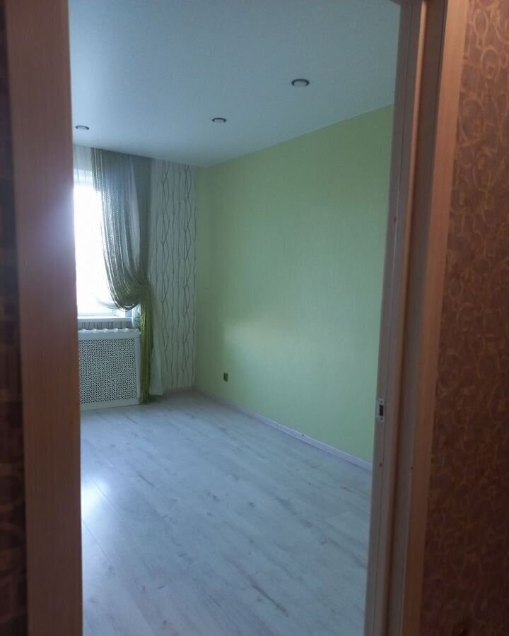 квартира г Ульяновск р-н Железнодорожный ул Хрустальная 62 фото 7