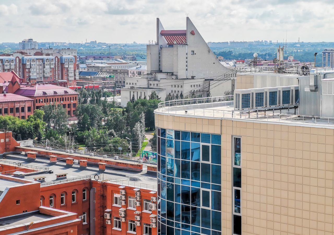 квартира г Омск р-н Центральный ул Учебная 20 фото 1