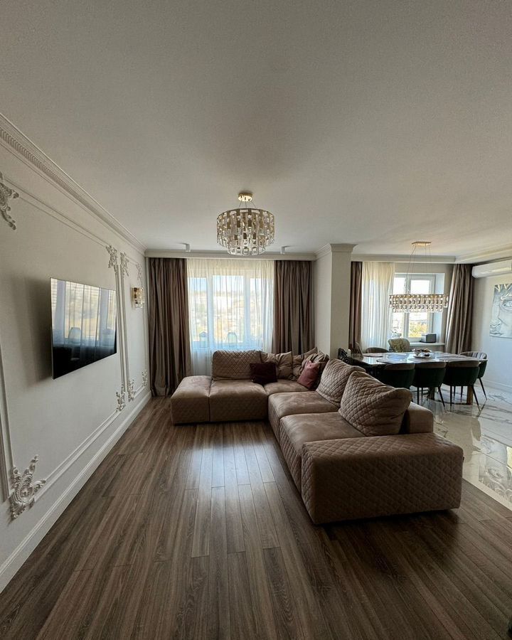 квартира г Саратов р-н Волжский ул Валовая 12 фото 2