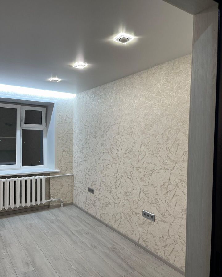 комната г Ульяновск р-н Засвияжский ул Артема 18 фото 1
