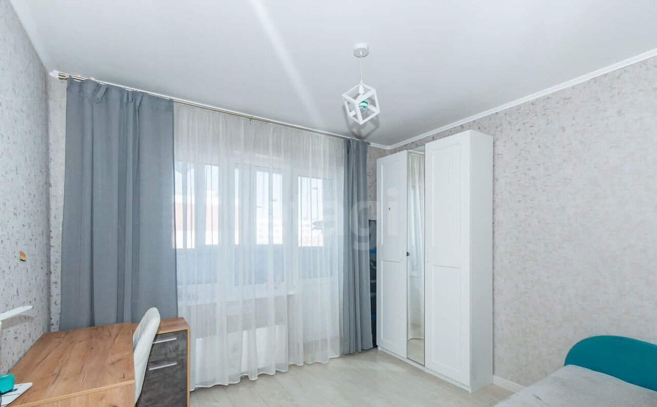квартира г Омск р-н Центральный ул Завертяева 18/5 Центральный АО фото 7
