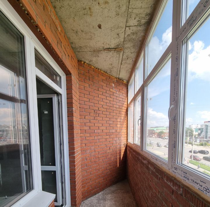 квартира г Омск р-н Центральный ул 10 лет Октября 43/1 Центральный АО фото 13