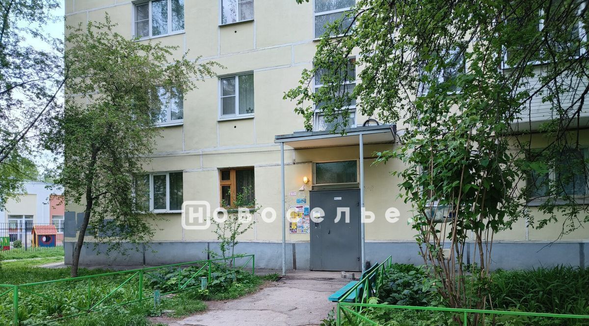 квартира г Рязань р-н Московский ул Великанова 6 фото 1
