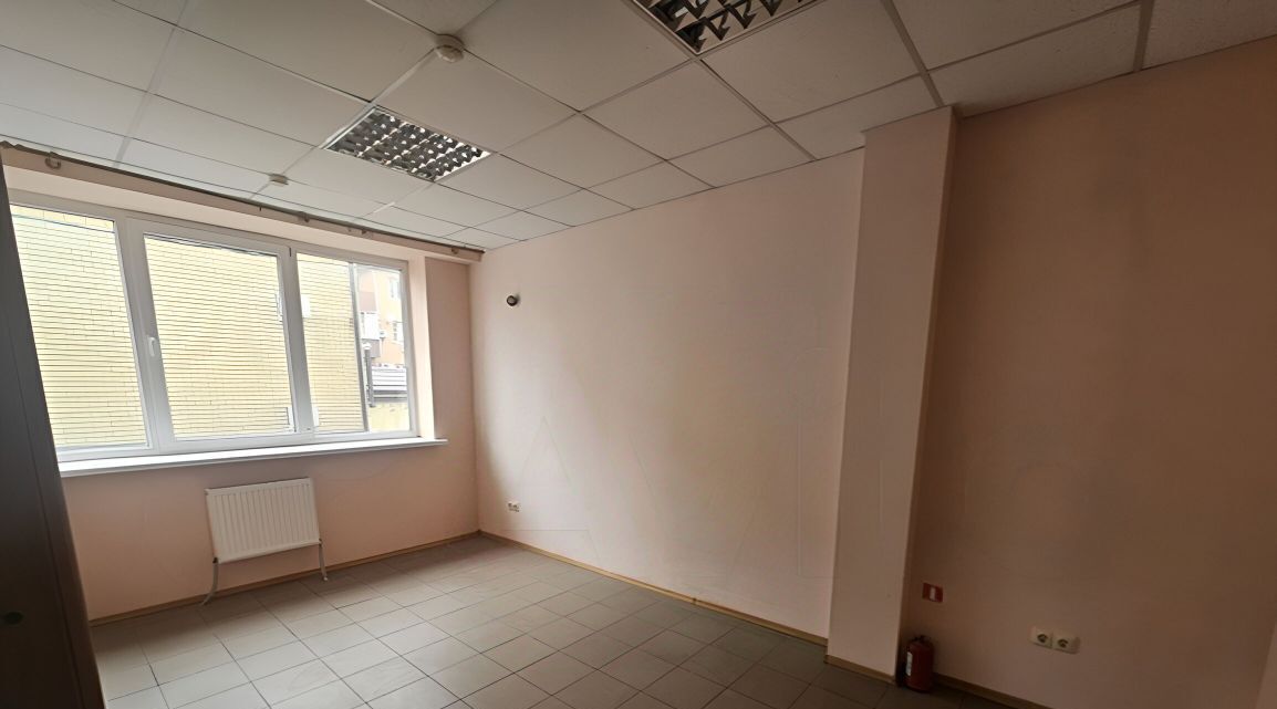 торговое помещение г Краснодар р-н Прикубанский ул 1-го Мая 298 фото 1
