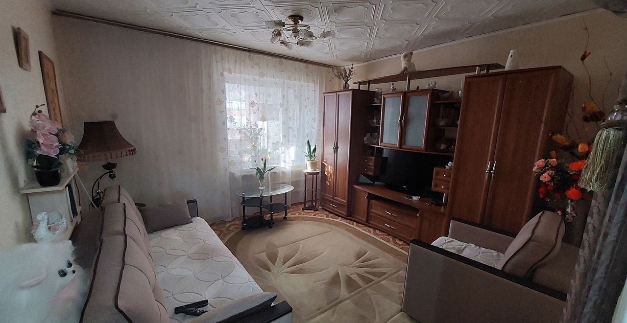 квартира р-н Миллеровский г Миллерово ул 3 Интернационала 113 Миллеровское городское поселение фото 1