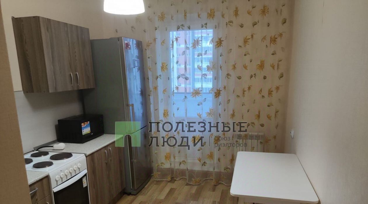 квартира г Набережные Челны р-н Автозаводский ул Виктора Полякова 12а фото 2