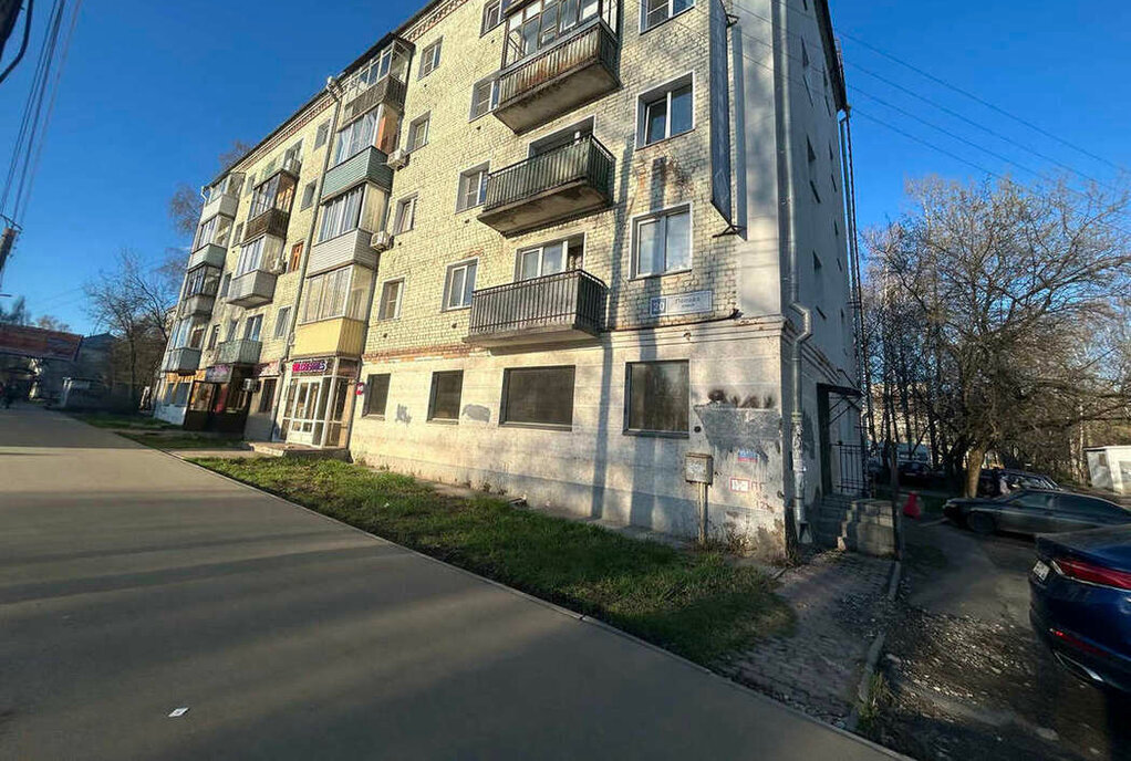 квартира г Киров р-н Ленинский ул Ивана Попова 20 фото 2