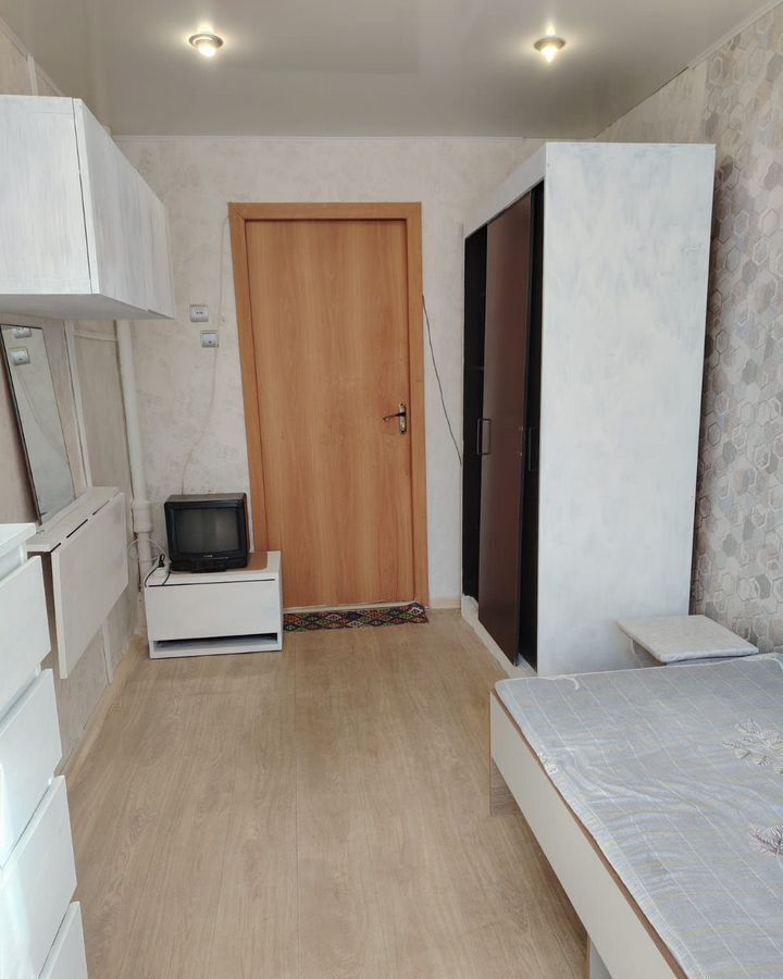 комната г Уфа р-н Орджоникидзевский пр-кт Октября 162/1а фото 5