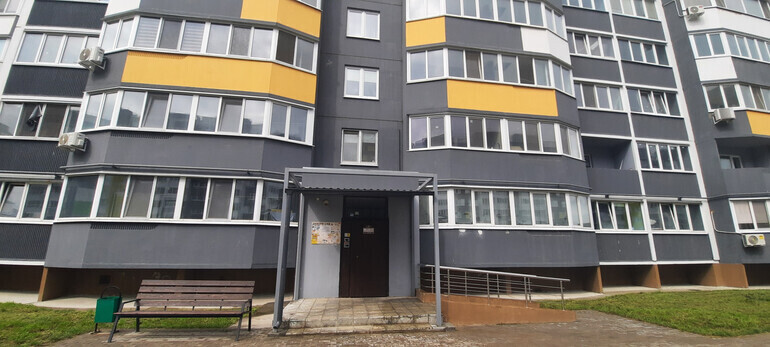 квартира г Брянск рп Радица-Крыловка Бежицкий район ул Толстого 2 фото 19