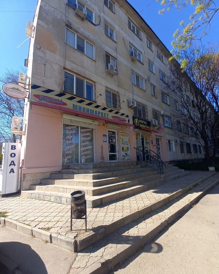 торговое помещение г Керчь ул Орджоникидзе 103/2 фото 1