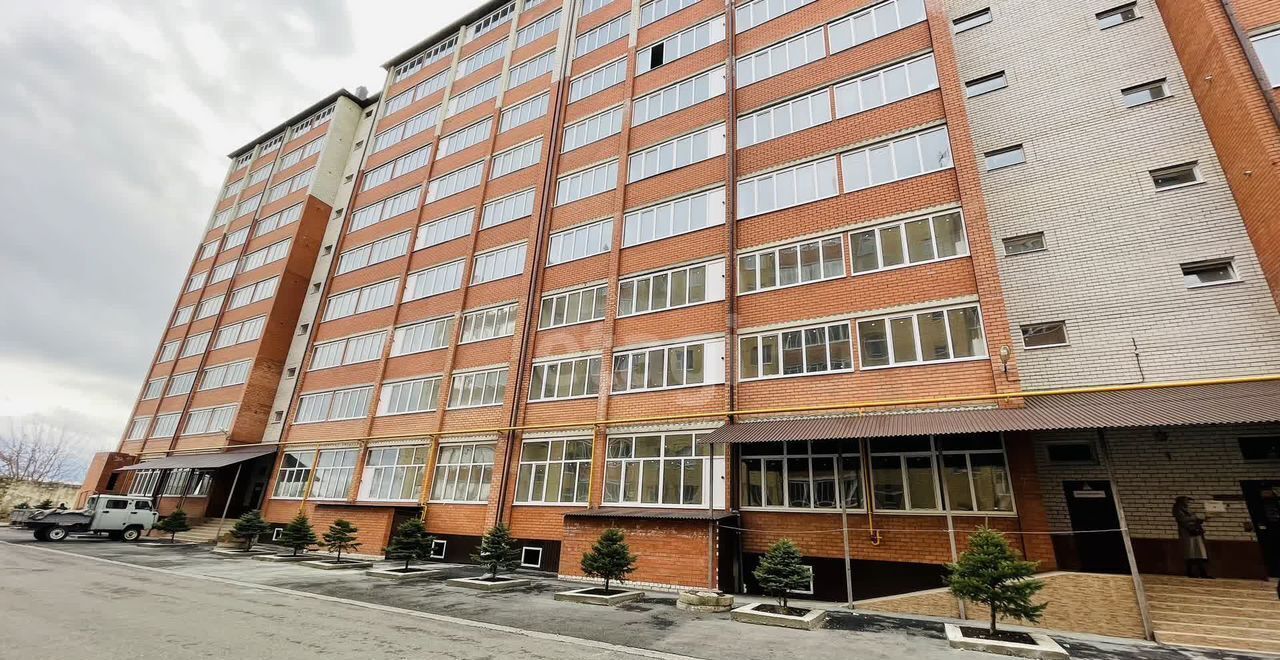 квартира г Черкесск ул Октябрьская 9н фото 18