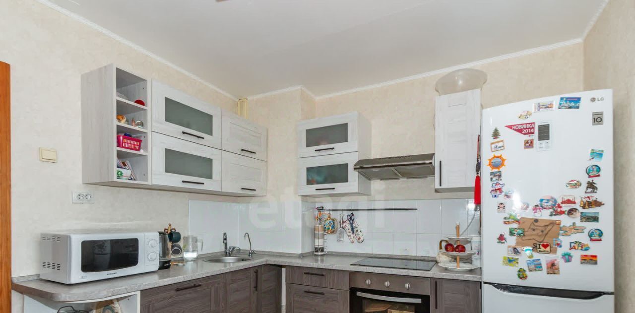 квартира г Омск р-н Центральный ул 24-я Северная 218 Центральный АО фото 10