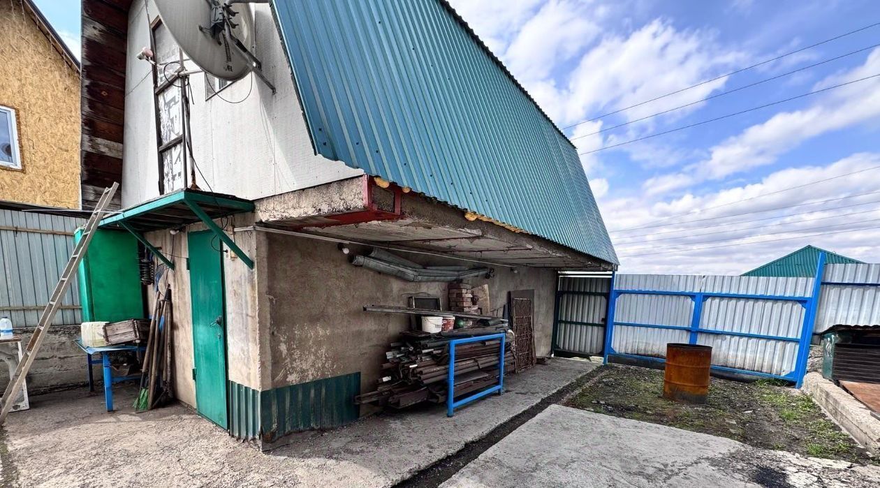 дом г Новокузнецк р-н Куйбышевский ул Майкопская 12 фото 10