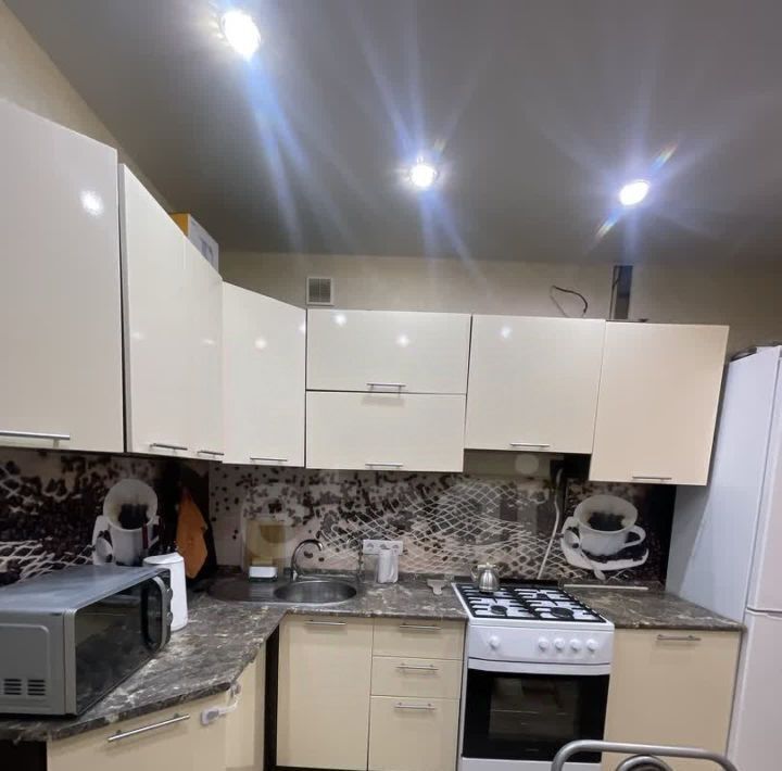 квартира г Новый Уренгой микрорайон Юбилейный 5/2 фото 4