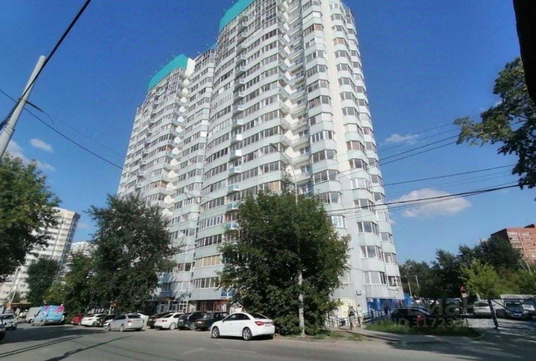 квартира г Екатеринбург р-н Чкаловский ул Самолетная 33 фото 1