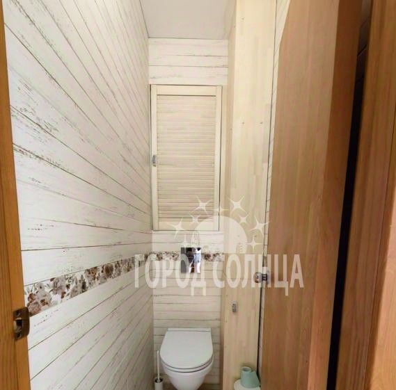 квартира г Омск р-н Кировский ул Рокоссовского 10/1 фото 4