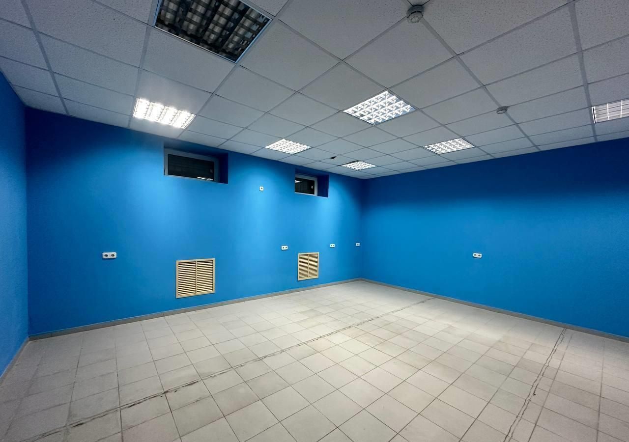 торговое помещение г Краснодар р-н Прикубанский ул им. Хаджинова М.И. 21 фото 4