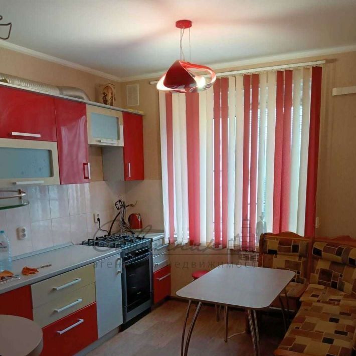 квартира г Старый Оскол Южный микрорайон 2к 1 фото 2