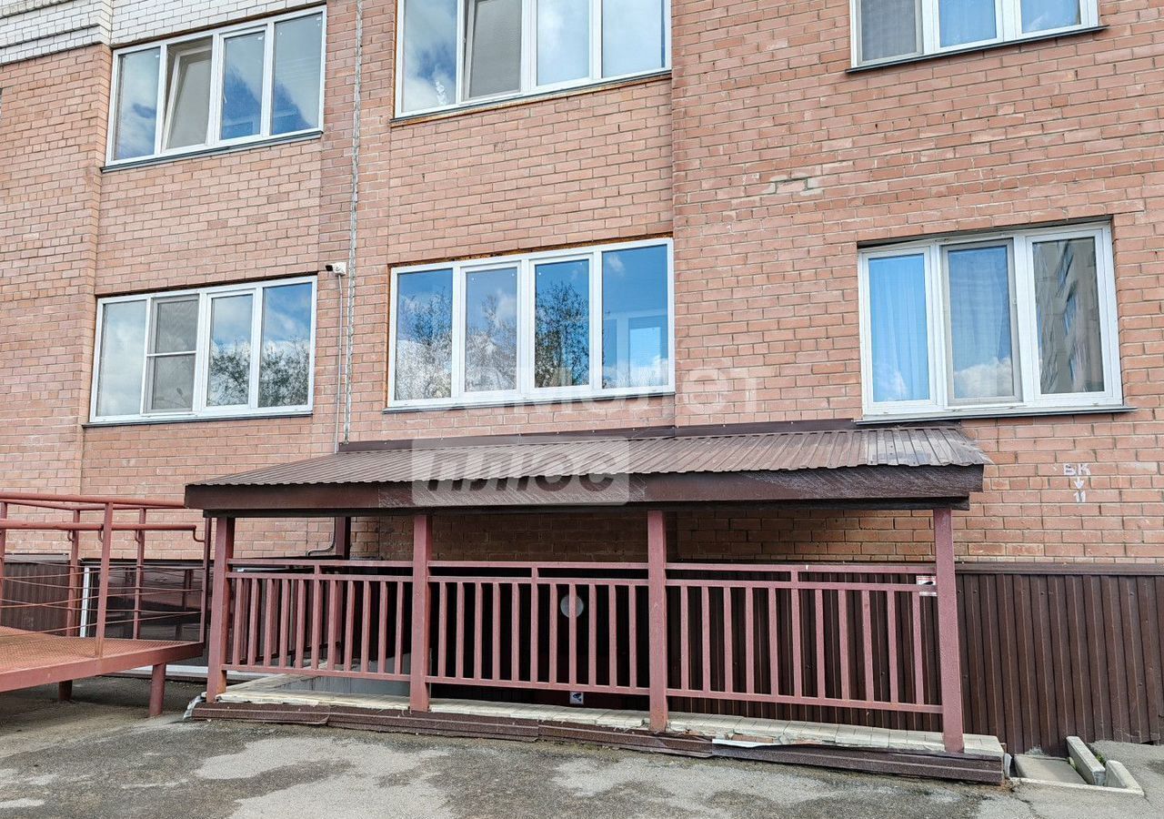 офис г Омск р-н Кировский ул Димитрова 69/1 фото 4