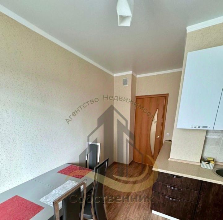 квартира г Старый Оскол Дубрава 1 кв-л, 21 фото 1