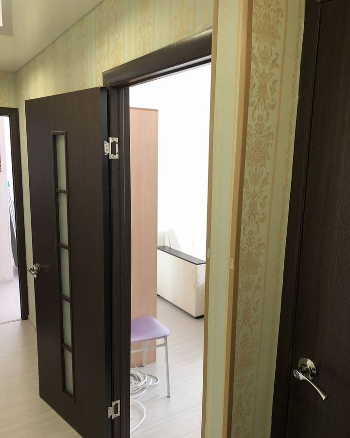 квартира г Тольятти р-н Комсомольский ул Коммунистическая 81 фото 8