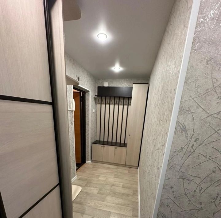 квартира г Набережные Челны р-н Комсомольский 19-й комплекс ЗЯБ 13 фото 1
