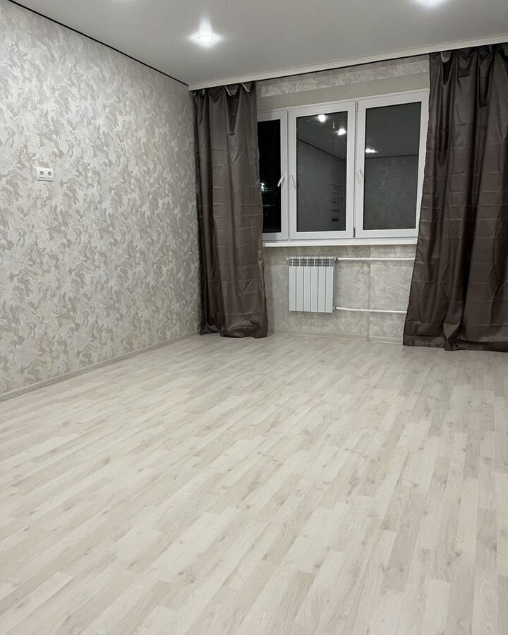 квартира г Саратов р-н Кировский ул Высокая 19а фото 6