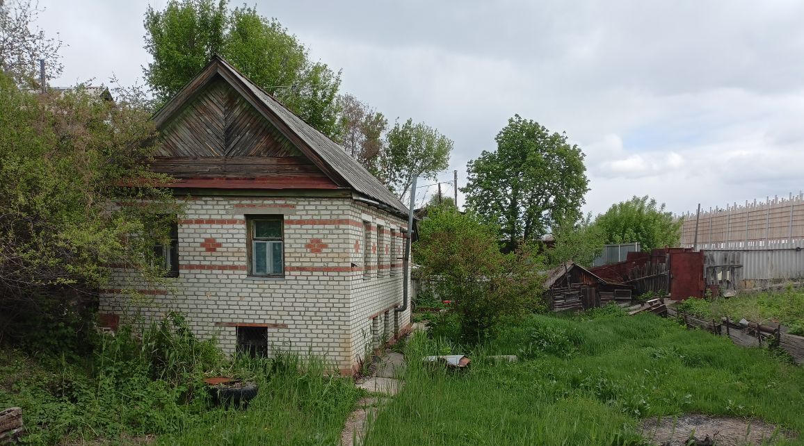 квартира г Саратов р-н Октябрьский пр-д 1-й Овражный 2б фото 1