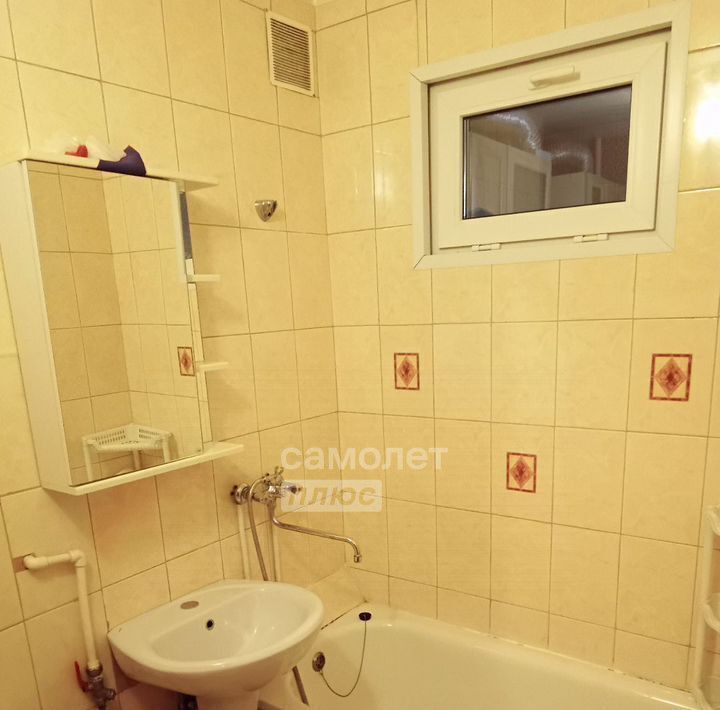 квартира г Великий Новгород ул Менделеева 12 фото 16