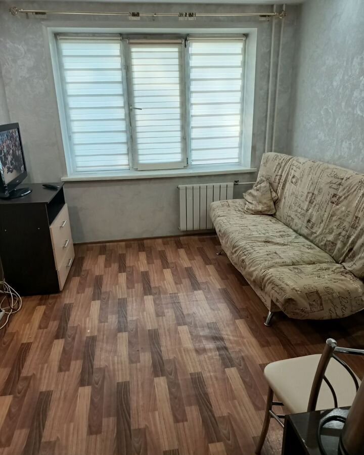 комната г Красноярск р-н Советский ул Мате Залки 12 мкр-н Северный фото 1