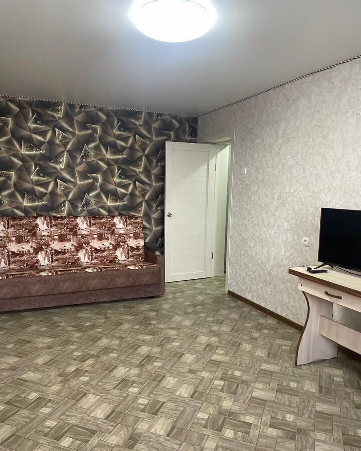 квартира г Старый Оскол мкр-н Приборостроитель, 24А фото 10