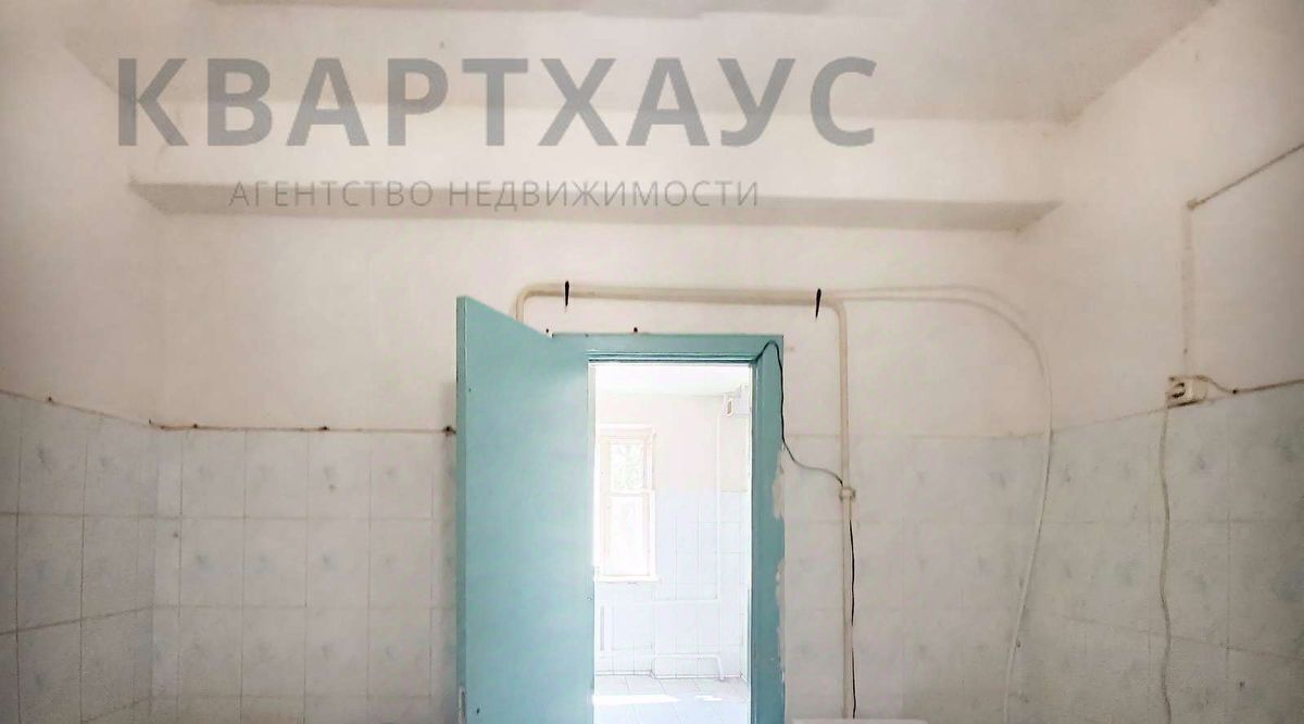 комната г Волгоград р-н Ворошиловский ул им. Калинина 11 фото 11