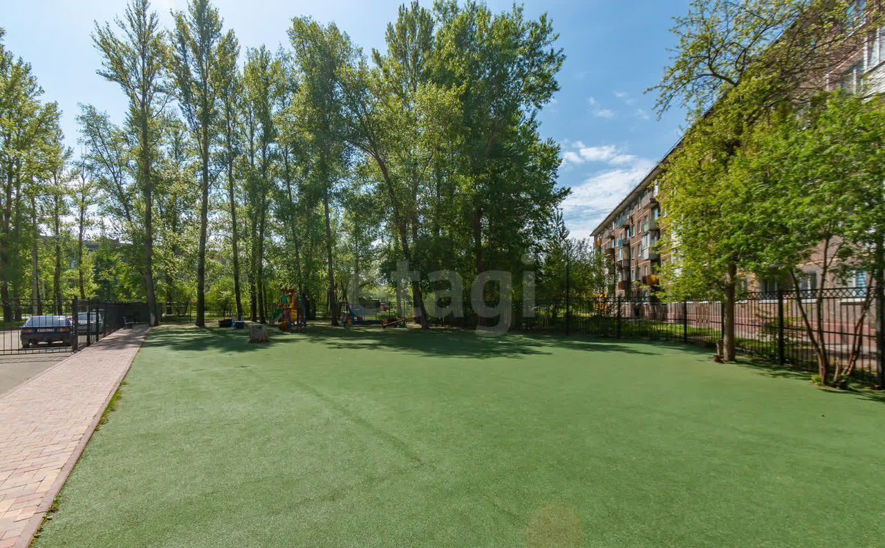квартира г Омск р-н Центральный ул Багратиона 33 посёлок Амурский фото 30