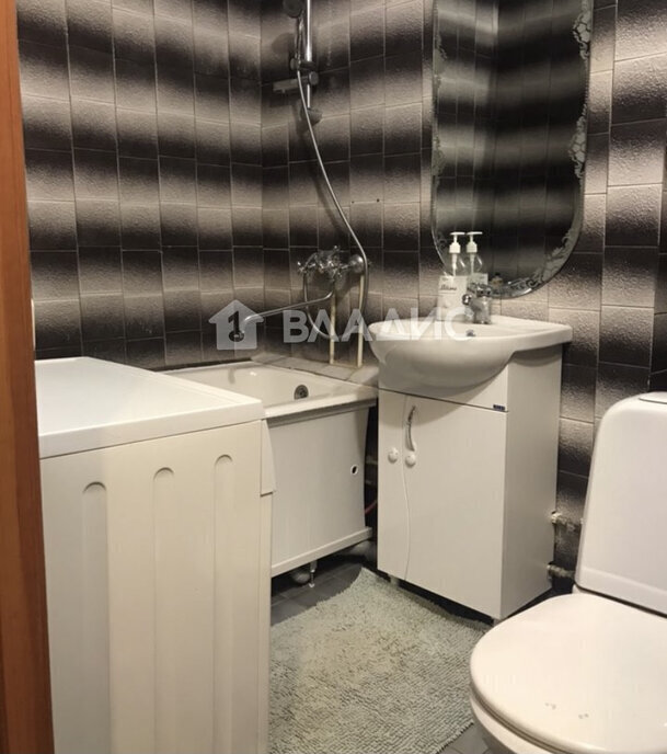 квартира г Тобольск мкр 4 38 фото 14
